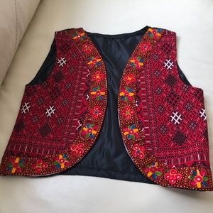 Afghan kuchi vest